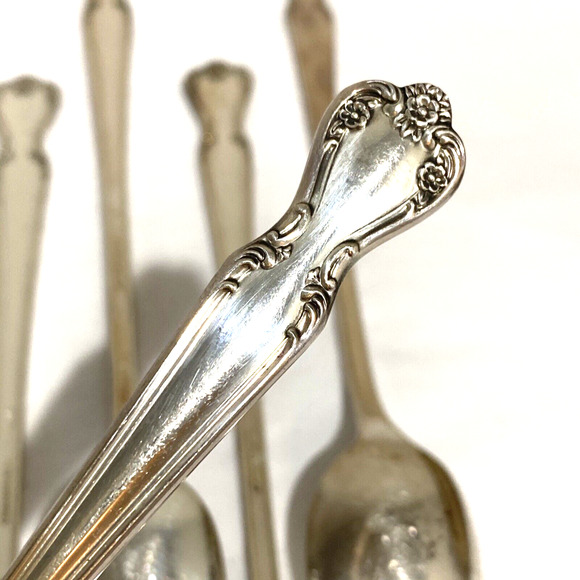 Silver iced tea spoons (8) Rogers Daybreak pattern vintage 1952 classic flatware - Picture 3 of 10